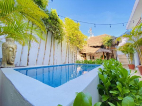 Manana Eco-Chic Condos